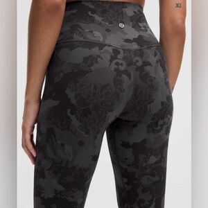 Align High-Rise Tight 25”. New With Tags. Hidden Heritage Lace Black Multi. 6